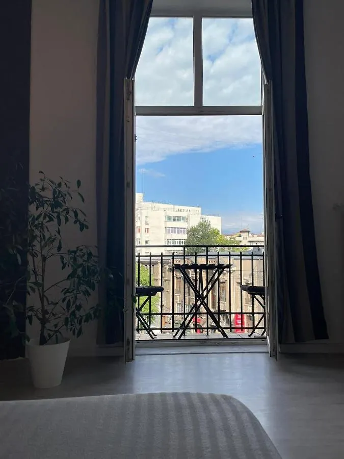Outstanding 3Br Ultracentral Cityview Balcony Aaa Apartment Bucharest