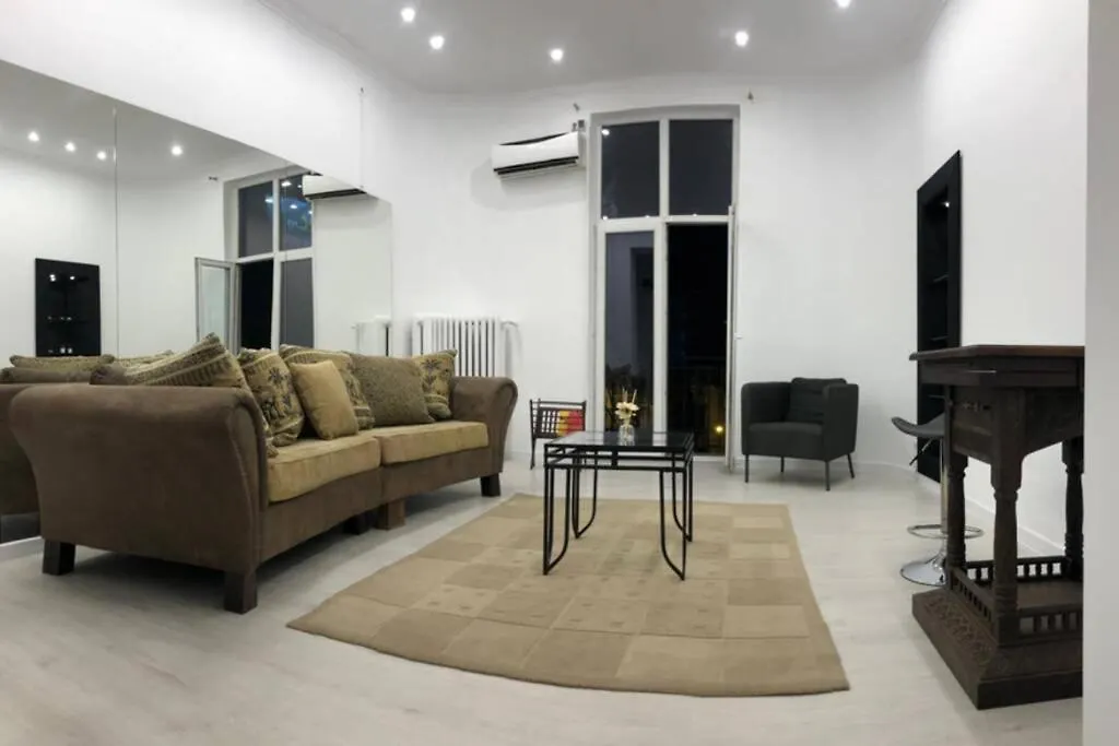 Outstanding 3Br Ultracentral Cityview Balcony Aaa Apartment Bucharest