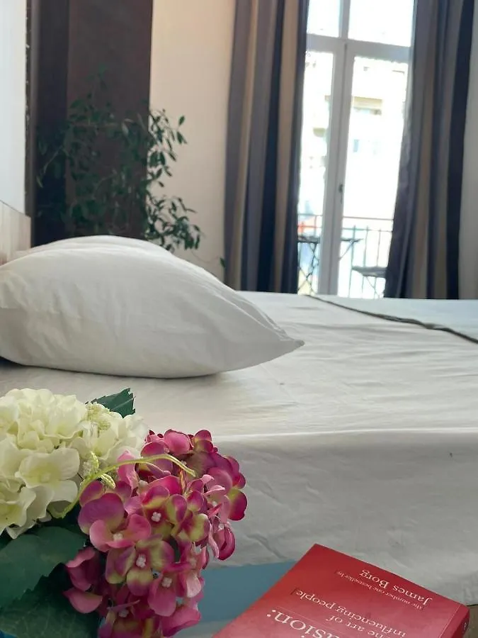 Outstanding 3Br Ultracentral Cityview Balcony Aaa Apartment Bucharest